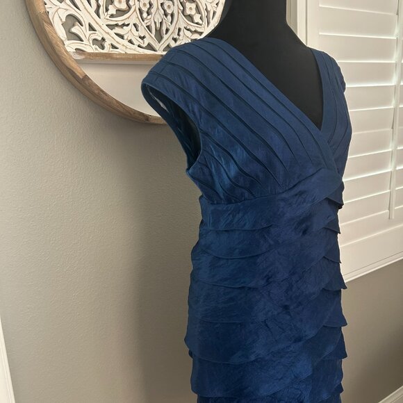 Adrianna Papell Dress SZ8 Navy Blue Shimmery Mermaid Layered Formal Cocktail - Picture 4 of 9